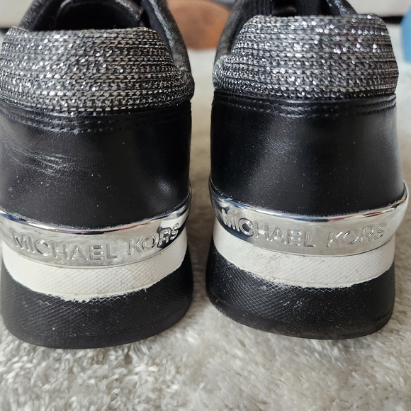 Michael Kors Shoes - Picture 5 of 6